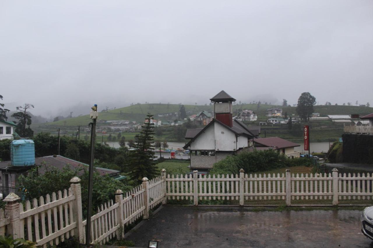 Maha Royal Hotel Nuwara Eliya Exterior photo